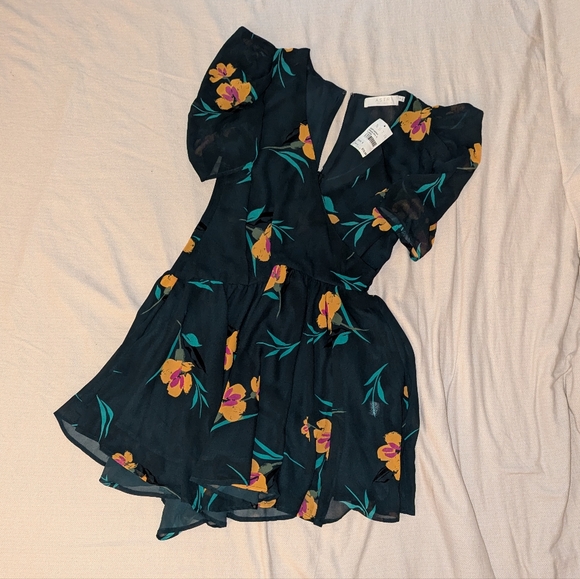 Nordstroms ASTR Dress Small Asymmetrical Drop Waist Green Multi Floral - Picture 6 of 8